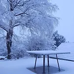 Vakantiehuis Le Parc De Latour, Au Pied De La Montagne
