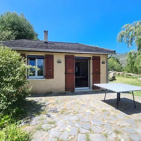 Le Parc De Latour, Au Pied De La Montagne Vakantiehuis
