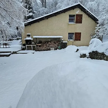 Prázdninový dům Le Parc De Latour, Au Pied De La Montagne *