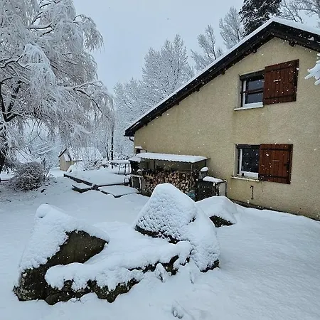 Le Parc De Latour, Au Pied De La Montagne Prázdninový dům *